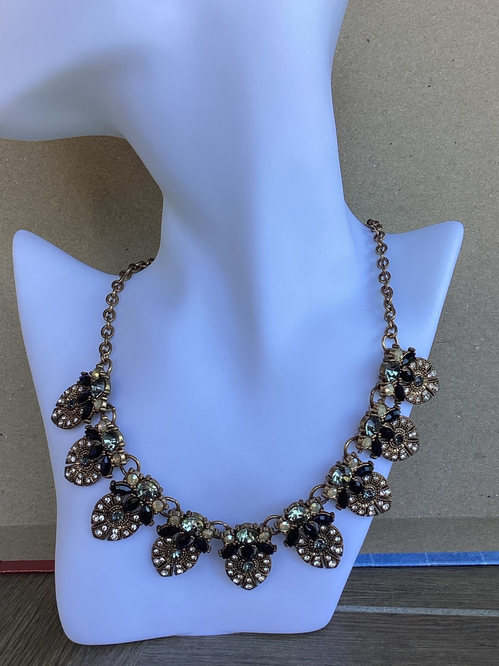 Stella & Ruby Art Deco Vintage-Inspired Gold Black Crystal Statement Necklace